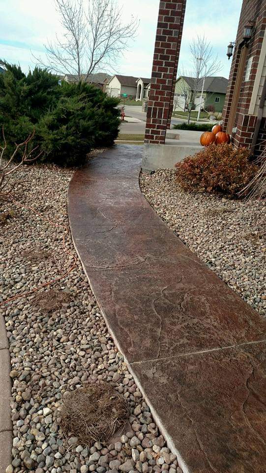 stamped concrete walkway